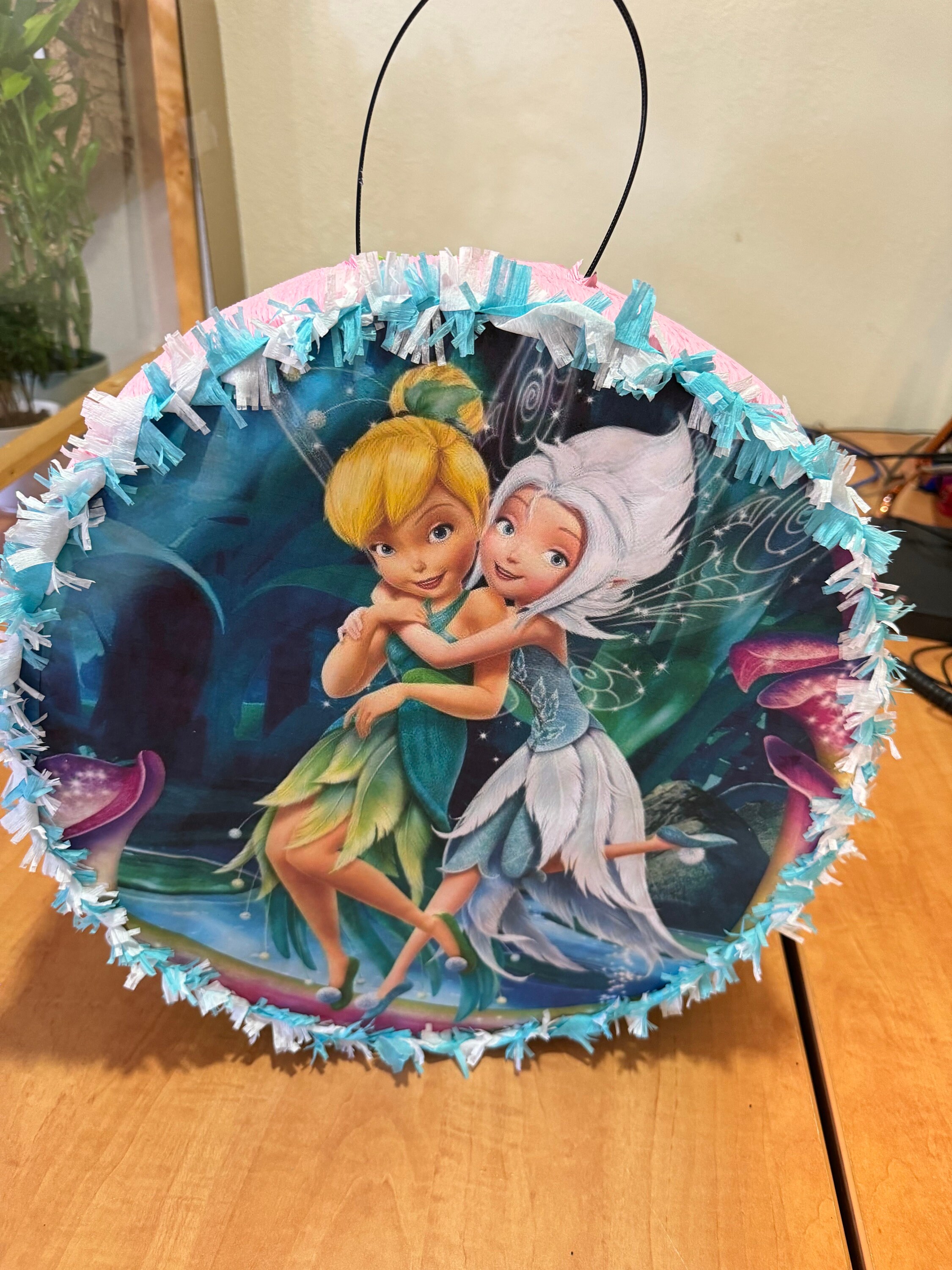 TINKERBELL PINATAS
