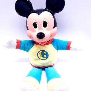 Vintage 1990 Mattel Disney Mickey Mouse BedTime Hug Glow Night Light Plush 13” image 1