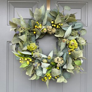 Year Round Seeded Eucalyptus Wreath, Spring Wreath for Front Door, Modern Farmhouse Wreath, Wedding Decor, Summer Front Door, Everyday image 7