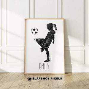 Personalisiertes Mädchen Fußball Poster, Fußball Mama Geschenke, personalisierte Fußball Geschenke, Fußball Poster, personalisiertes Geschenk, Wandkunst, Kinderdekor, Blk
