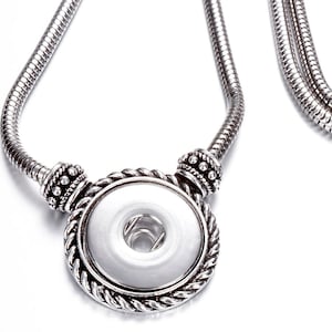 Snap Jewelry Ginger Charm 20-inch Necklace, Adjustable Timeless Pendant, Fits Women&#39;s 18MM 20MM Customizable Snap Charm Buttons