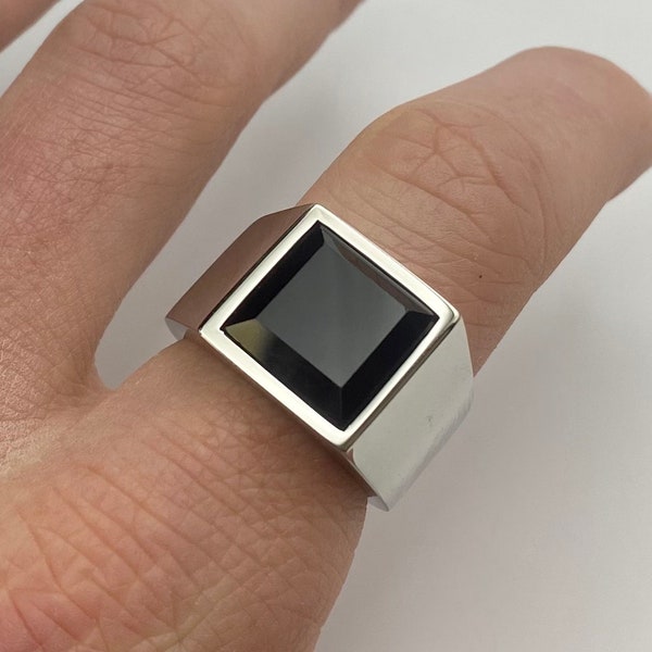 Square Signet Ring - Mens silver and black Onyx signet ring - Stainless Steel Signet Ring - mens minimalistic silver jewellery - Pinky Ring