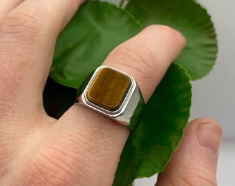 Brown Signet Ring - Mens wood texture style Square Signet Ring - rings for men - unisex band ring - mens jewelry - silver rounded signet