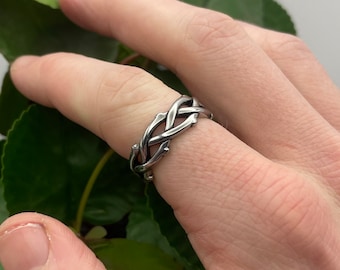 Silver Barbed Ring - Stainless Steel Spiked Thorn Ring - Mens Silver Twisted Punk Ring - Unique Streetwear Jewellery - Detailed Ring for Men