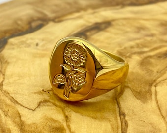 Gold Rose Signet Ring - Unisex gold engraved signet ring - rings for men - unisex band ring - mens sunflower jewelry- flower signet ring