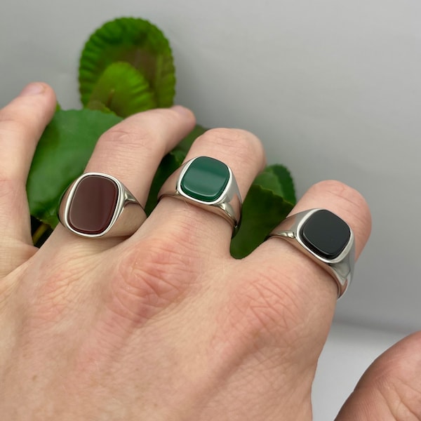 Mens Signet Rings - Signet Ring For Men - Black Gem Stone Ring - Onyx Signet Ring - silver stainless steel Oval ring - Emerald Green Signet