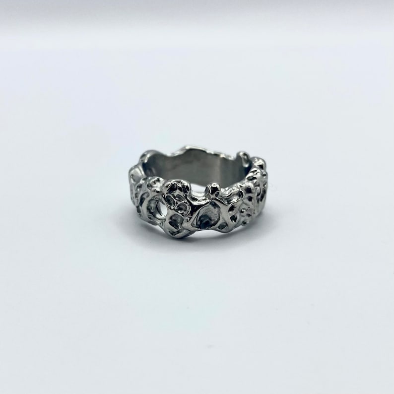 Silver Hammered Ring Stainless Steel Textured Ring Mens Silver Foiled Ring Unique Streetwear Jewellery Detailed Ring for Men image 5