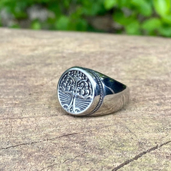 Tree of life signet deals ring