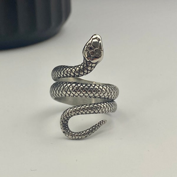 Twisted Snake Ring - Stainless Steel Cobra Ring - Mens Silver Snake Band - Gun Metal Jewellery - Silver Jewellery - Wrap around finger ring