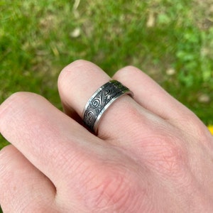 Silver Engraved Ring Mens Band Wave Pattern Ring Geometric Style Vintage Ring Male Band Ring zdjęcie 3