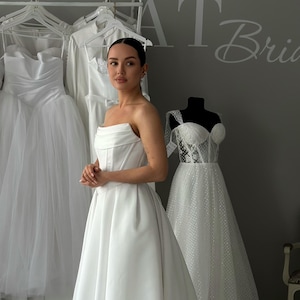 Off-shoulders Corset Wedding Dress, Bridal gown, Stylish satin, Modern Design, Ivory, Elegant, Boho, Sexy, Bohemian wedding dress