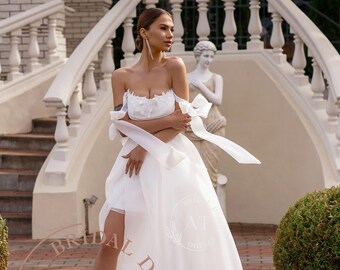 Wedding dress, Sexy Mini, Off-Shoulders, A-line Silhouette, Removable Skirt, Short Wedding Dress, Airy mini, Flowers, Ivory, New Collection