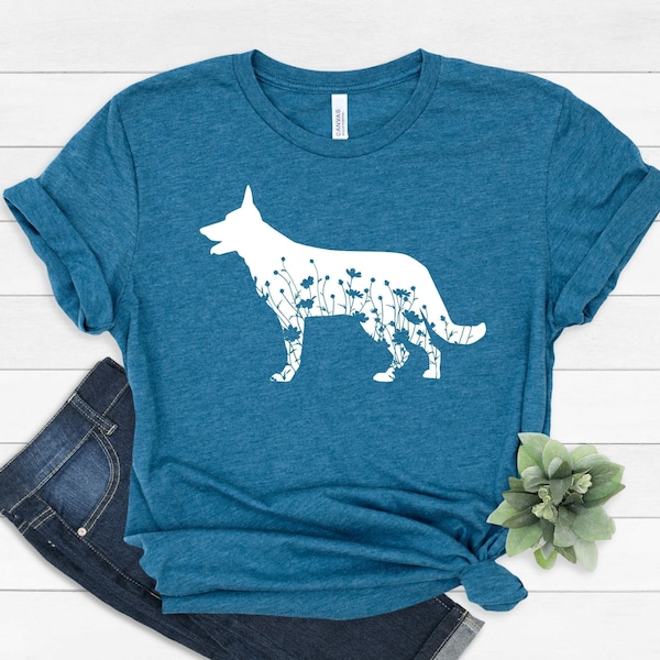 German shepherd T shirt, Custom Dog Mom Shirt, Dog Mom Shirts, Love Dogs, Gifts for Dog Mom, Dog Mom Tee, Fur Mama, Dog Lover #4