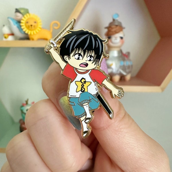 Pin de esmalte de Kotaro Lives Alone