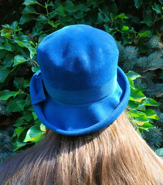 Vintage Blue Cloche/Derby - image 4