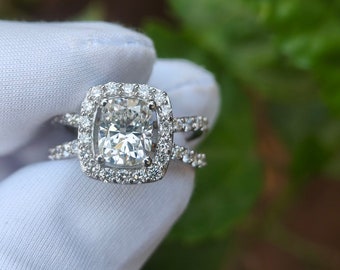 Cushion Cut Diamond Engagement ring/ Lab Grown Diamond Wedding Ring/ Solitaire Cushion Diamond Proposal Ring/ Cushion diamond promise ring