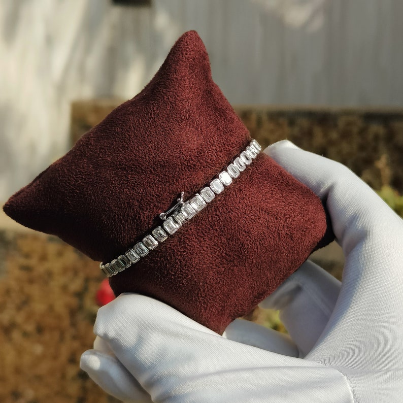 14kt Gold Lab Grown Emerald Cut Diamond Tennis Bracelet for Her Dainty