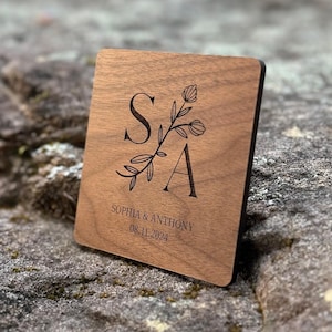 Personalized Wedding Favors & Place Cards, Wooden Coasters, Custom Engraved Gifts, Rustic Wood