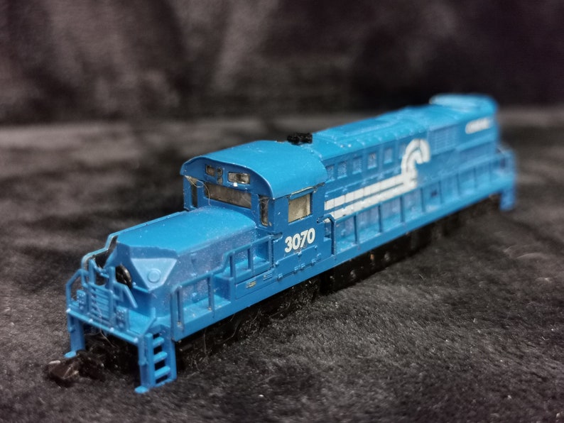 Vintage Mehano N Scale RSD-15 Switcher Diesel Locomotive Conrail 3070 ...