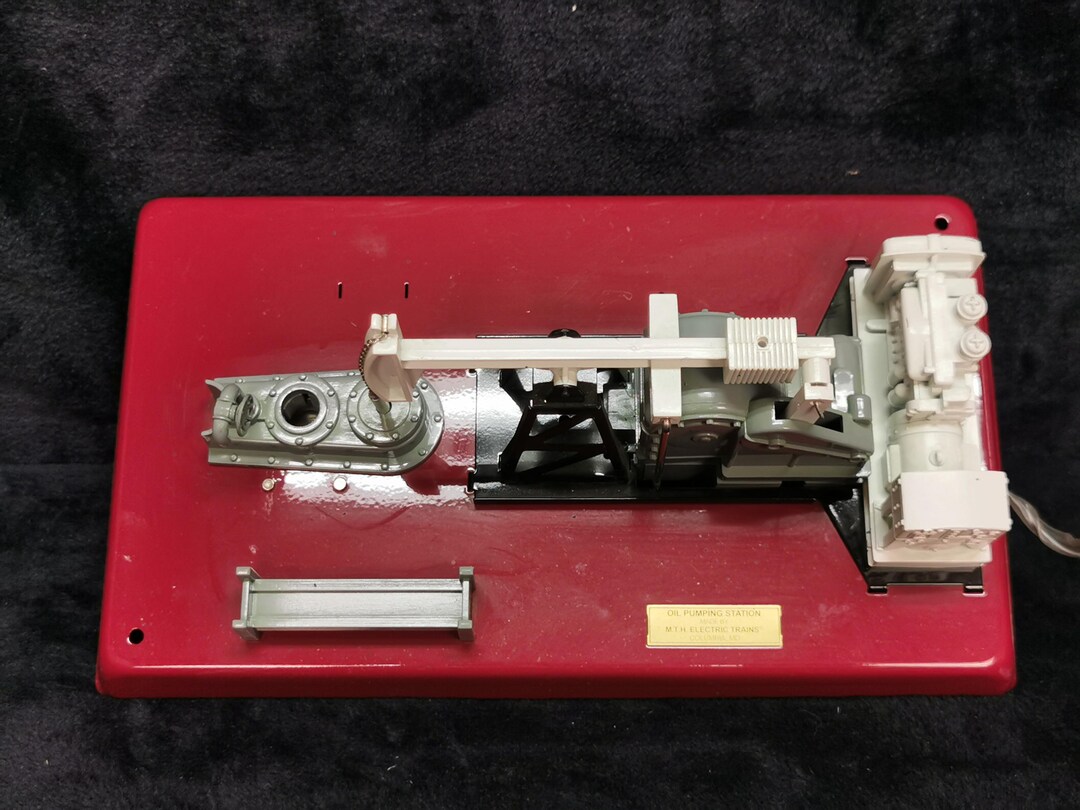 MTH O Scale Oil Pumping Station 30-9028 Tested and Working Mostly