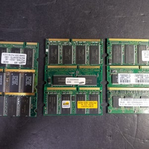 Vintage Lot of 9 DDR Ram Sticks 256mb/512mb Untested