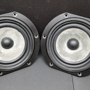 2 B&W Bowers and Wilkins OEM DM330 220 110 Woofer Part Number BZ200/220