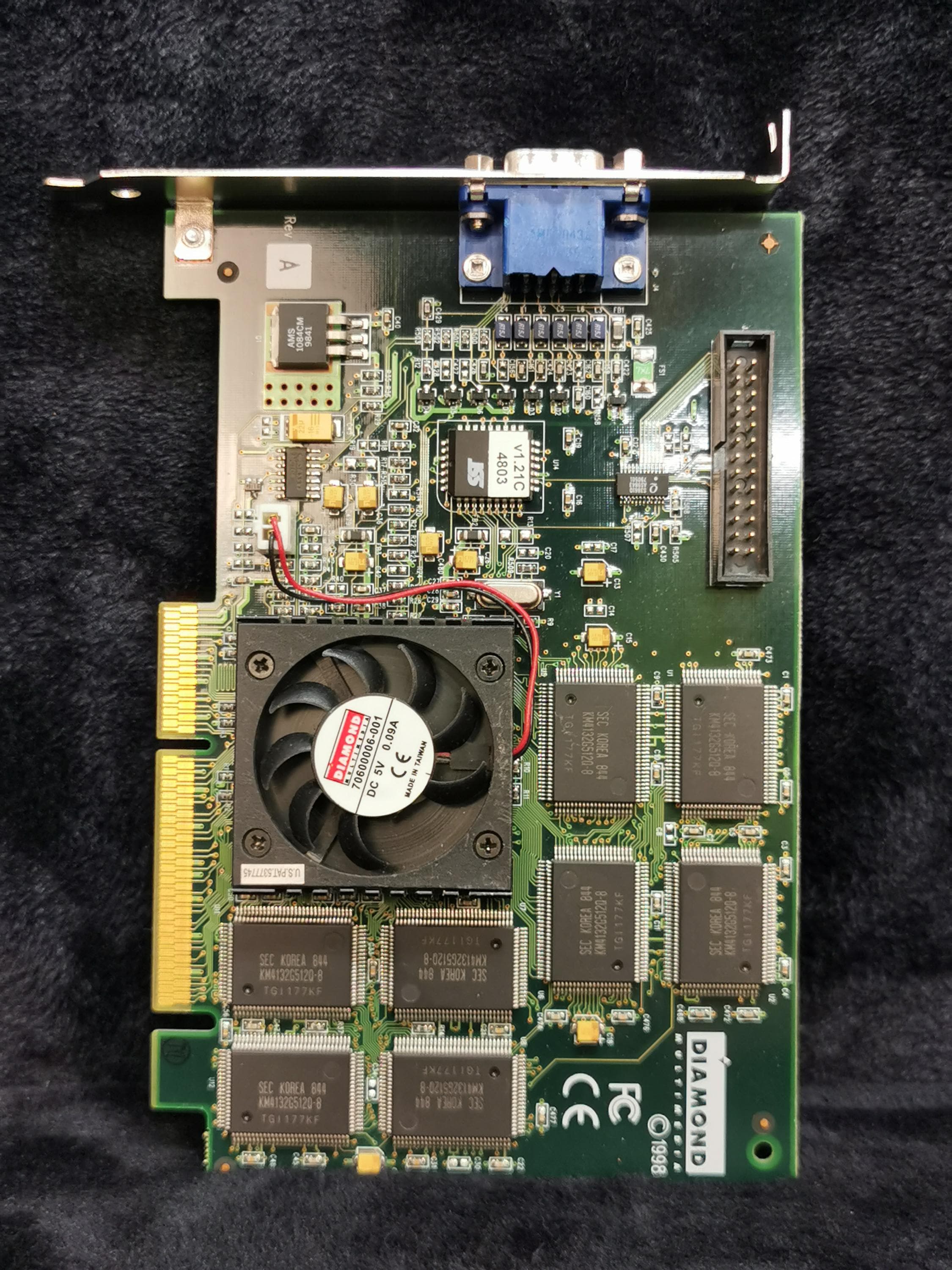 Vintage Diamond Fusion 3dfx Voodooo Banshee 16mb Sgram Agp Video