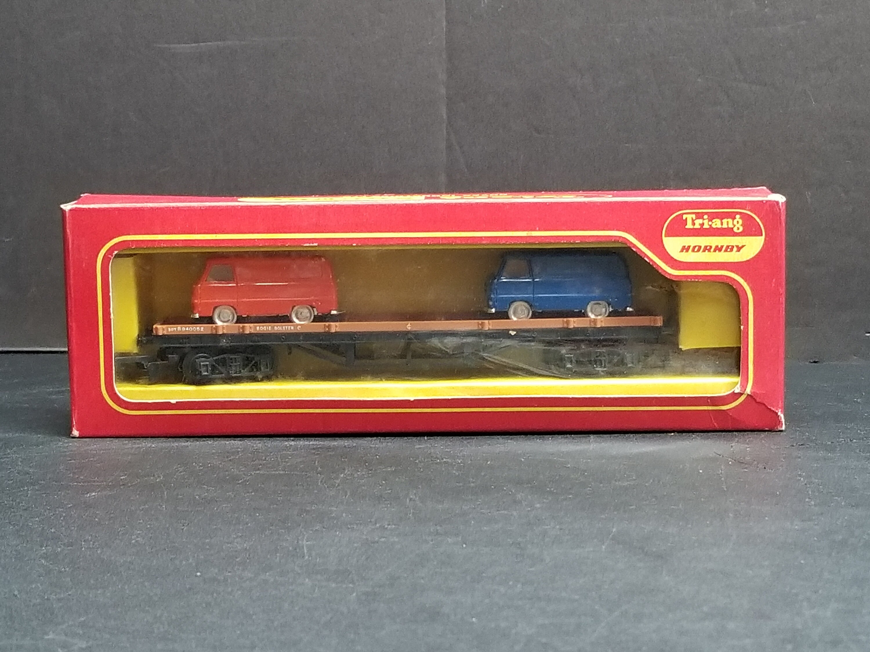 HORNBY O WAGON COUVERT A BOGIES PLM VERS 1950/55 EN