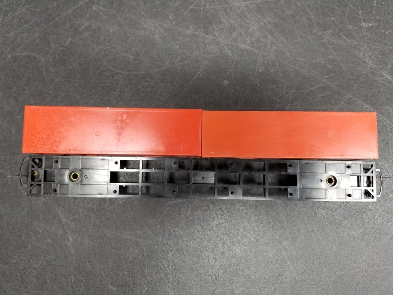 Tri-ang OO/HO Scale Container Freight Car With Manchester Liners ...