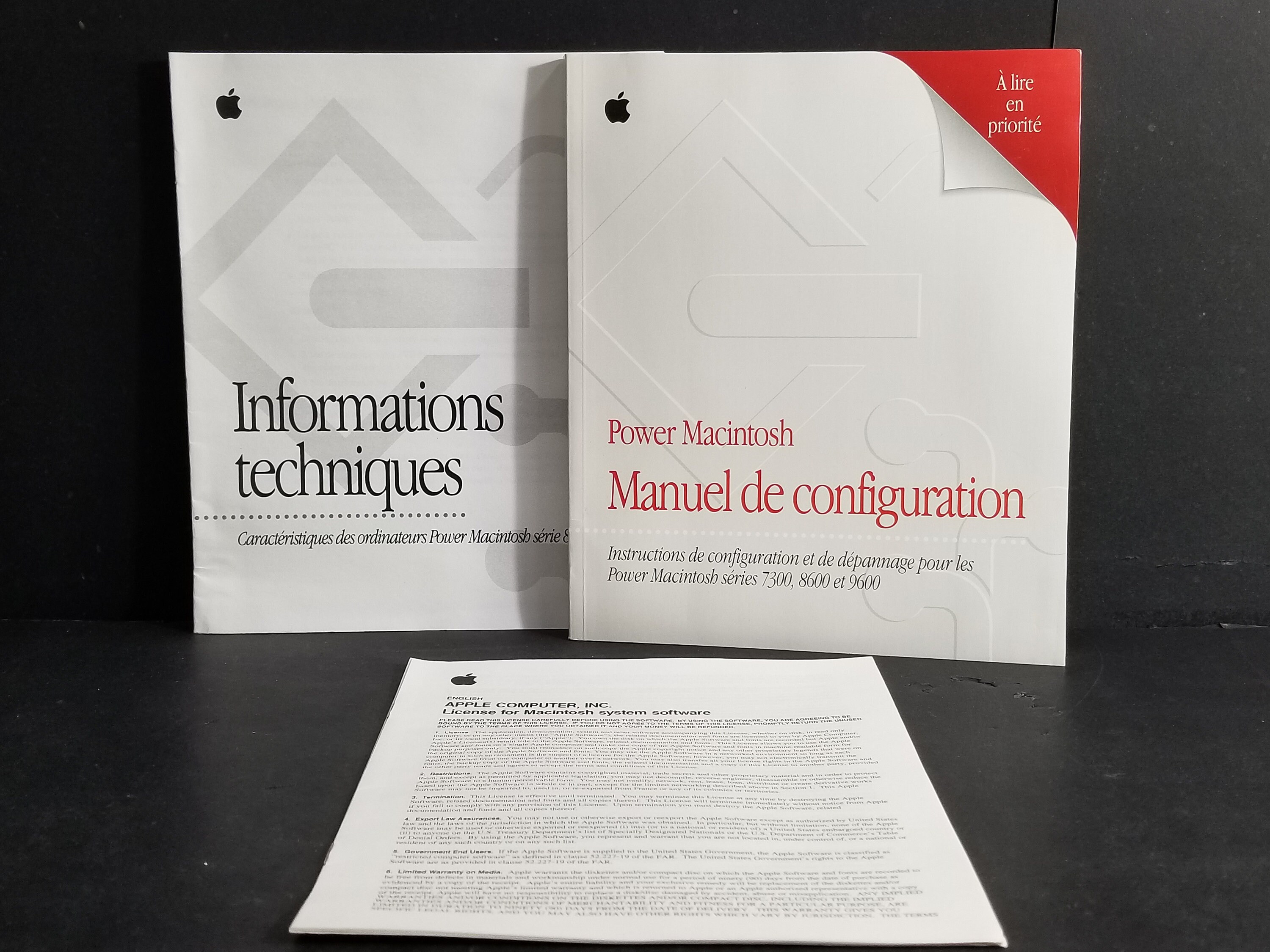 Vintage Apple User's manual French/Francais Manuel de Configuration 7300/8600/9600