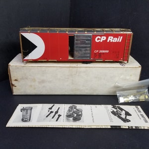 All Nation O Scale Custom 40&#39; Box Car Fully Assembled CP Rail Boxed