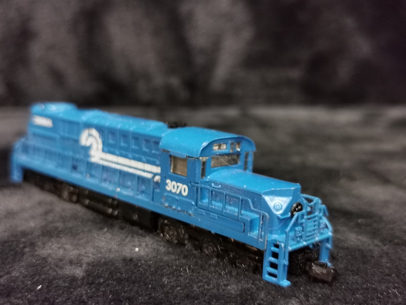 Vintage Mehano N Scale RSD-15 Switcher Diesel Locomotive Conrail 3070 ...