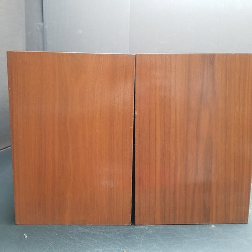 Vintage shops Realistic MC-1200 Pair Of Speakers Tested Working