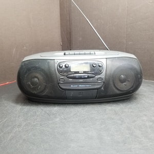 Radio vieja de madera  Lecteur cd, Rétro, Cd