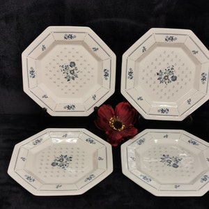 Vintage Fairfield Fine China Jamestown Pattern Octagonal 7 1/2&quot; Salad Plates Blue and White Set of 4