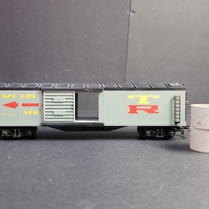 Vintage Tri-Ang R 136 Long Box Car Speedy con caja original