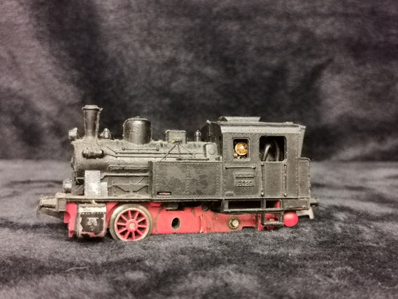 Vintage Marklin HO Scale 0-6-0 Tank Locomotive 3029 Black