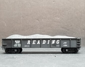 AHM HO Scale Reading rdg 1806 Gondola With Coal Load