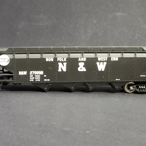 HO Scale Walthers Norfolk et Western Offset Hopper Car NW #279998 Noir