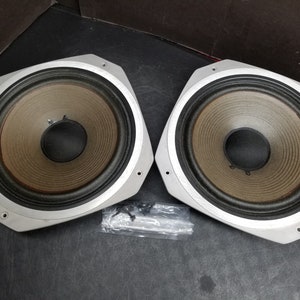 Vintage Sony Pair Carbocon SS-3150 Woofer 8in 1-502-580-11 Tested Working