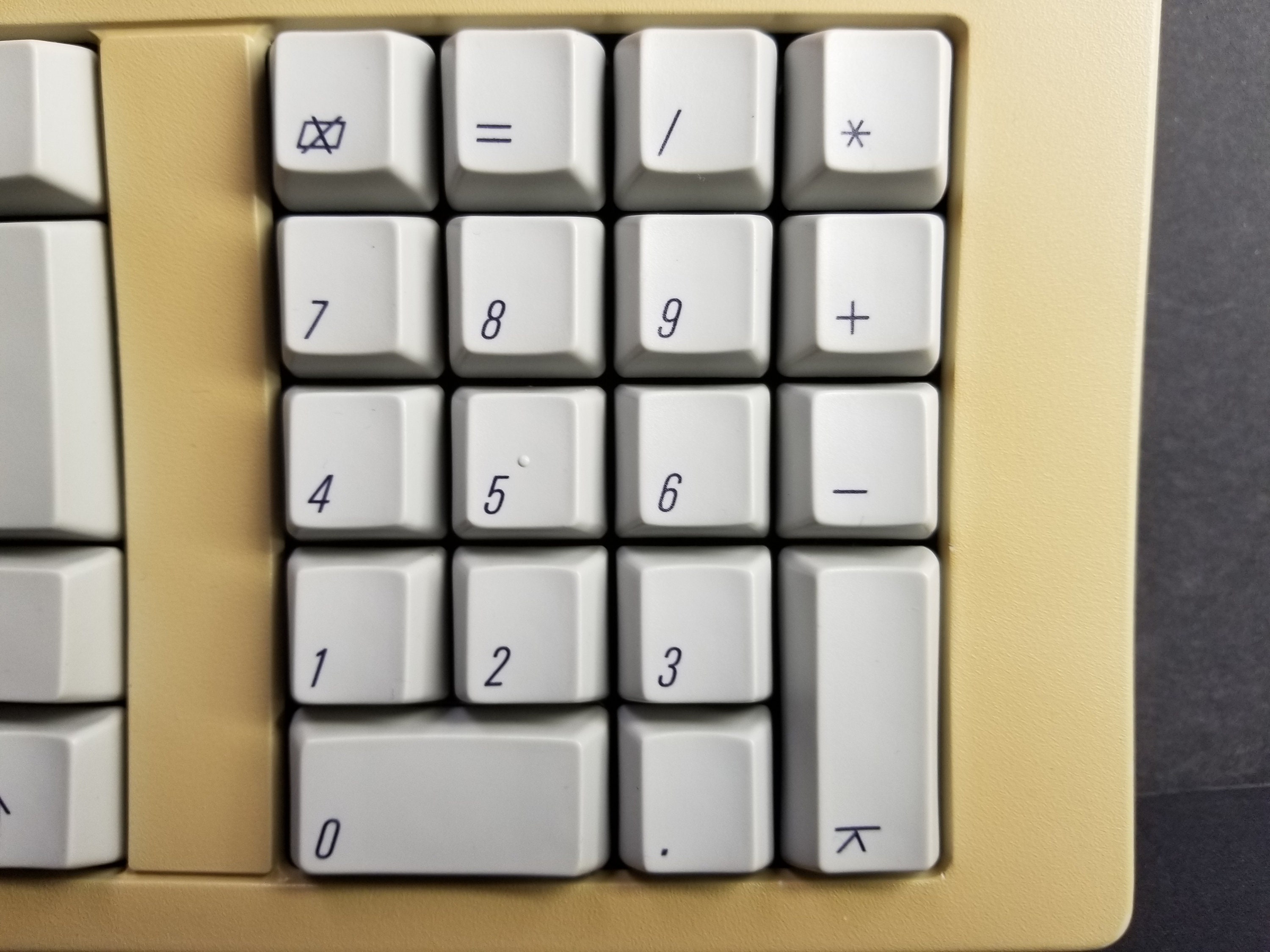 Vintage Apple Computer Inc. Keyboard M0116C Tested Working - Etsy