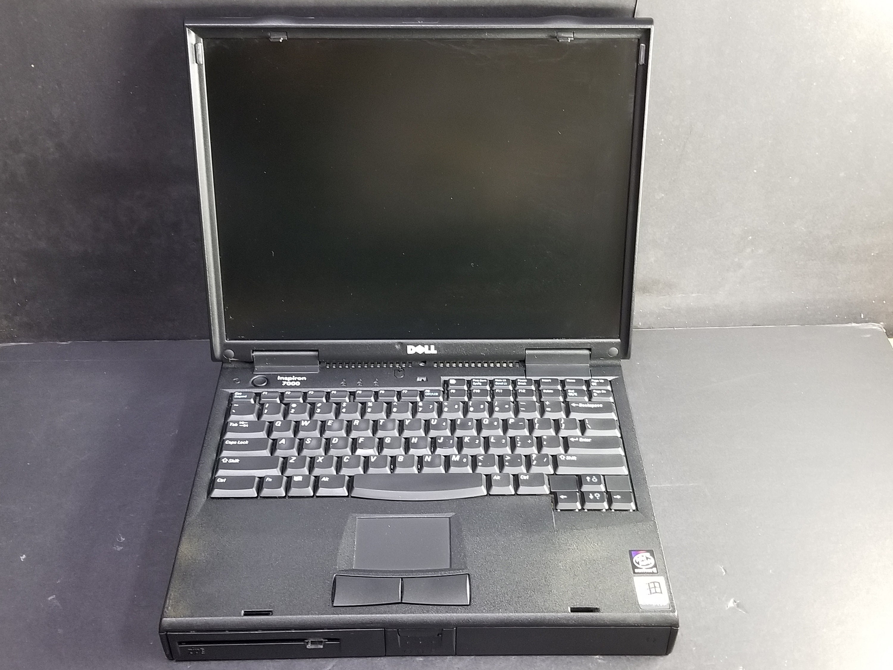 Vintage Dell Inspiron 7000 Laptop Pentium II Powers On - Etsy