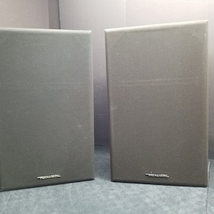 Vintage Realistic MC-1800 Pair of Speakers Tested Working