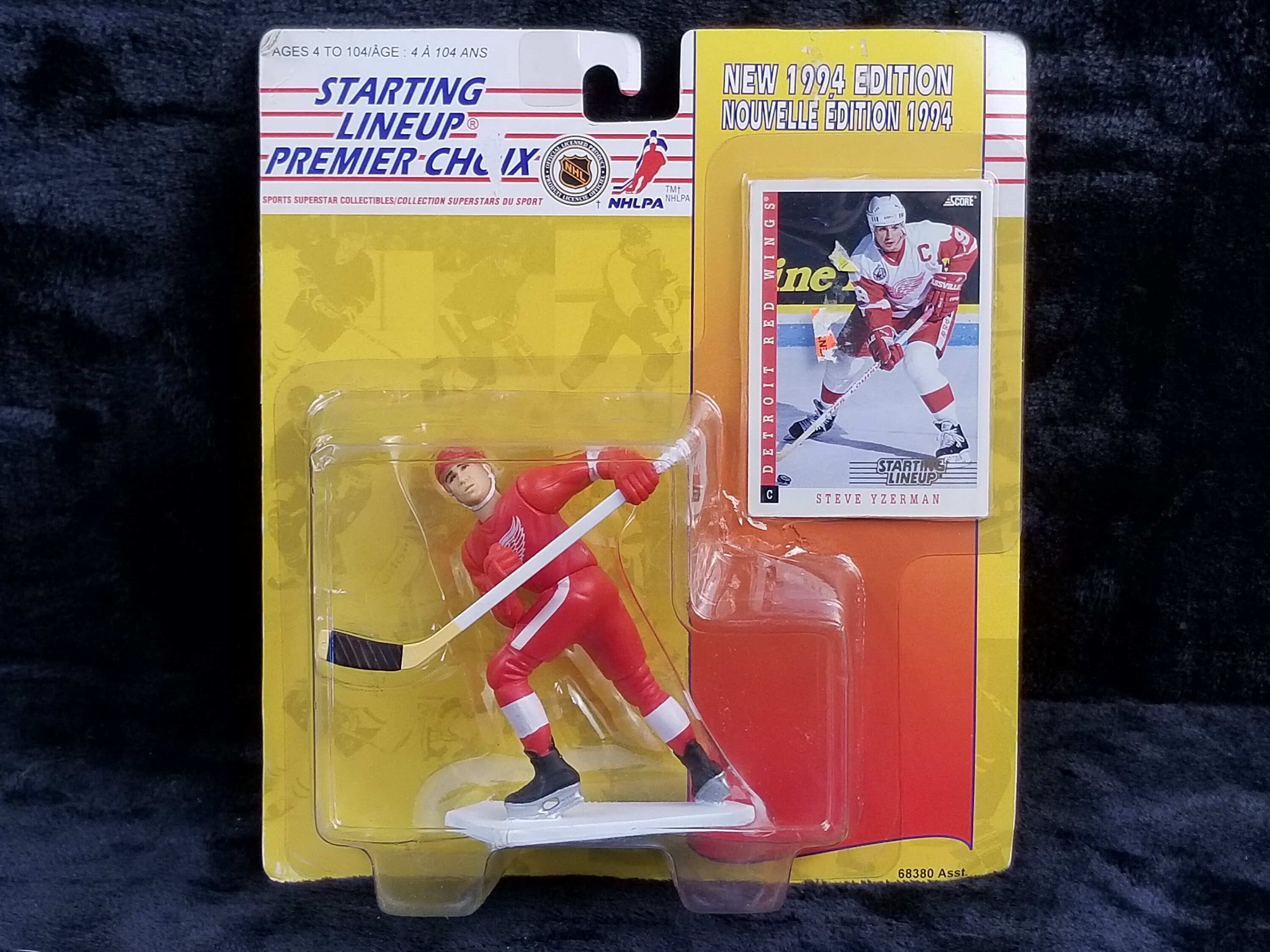 2002 DETROIT RED WINGS NEW NHL 1.5 TALL MINI FIGURE STANLEY CUP CHAMPIONS