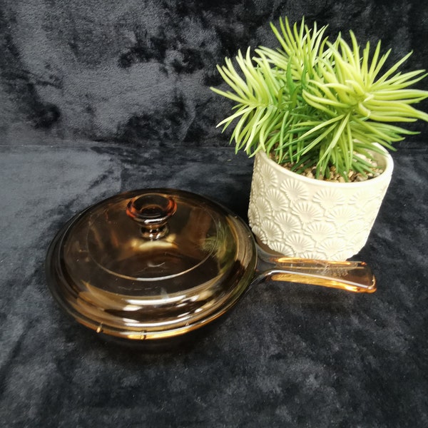 Vintage Visions Corning Ware USA Amber Brown 0.5 Liter Saucepan Pot with Pyrex Lid