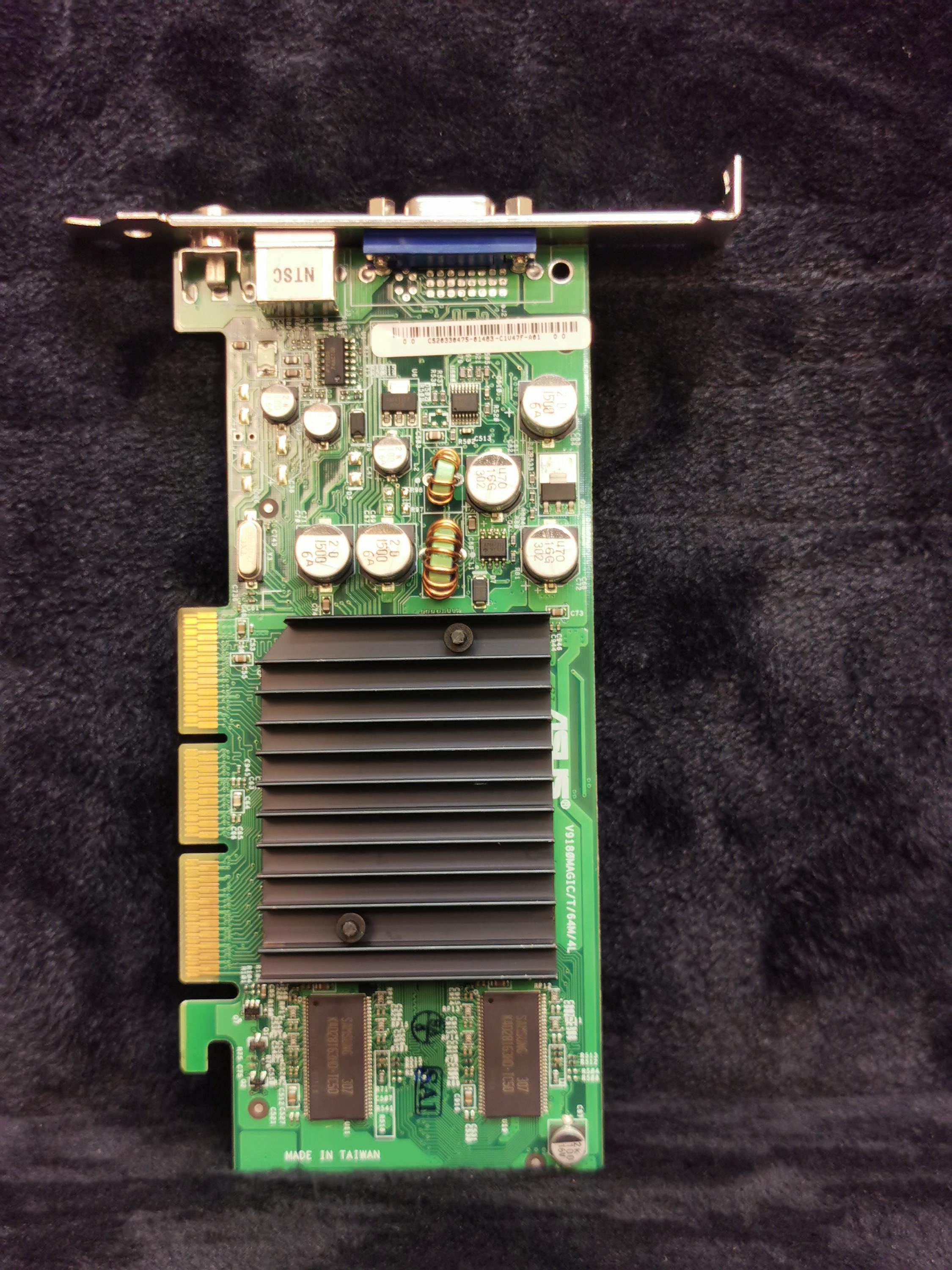 Vintage Asus V9180 Magic T 64M / A Nvidia GeForce Agp Karte Vga Svid Comp Out Video Grafikkarte