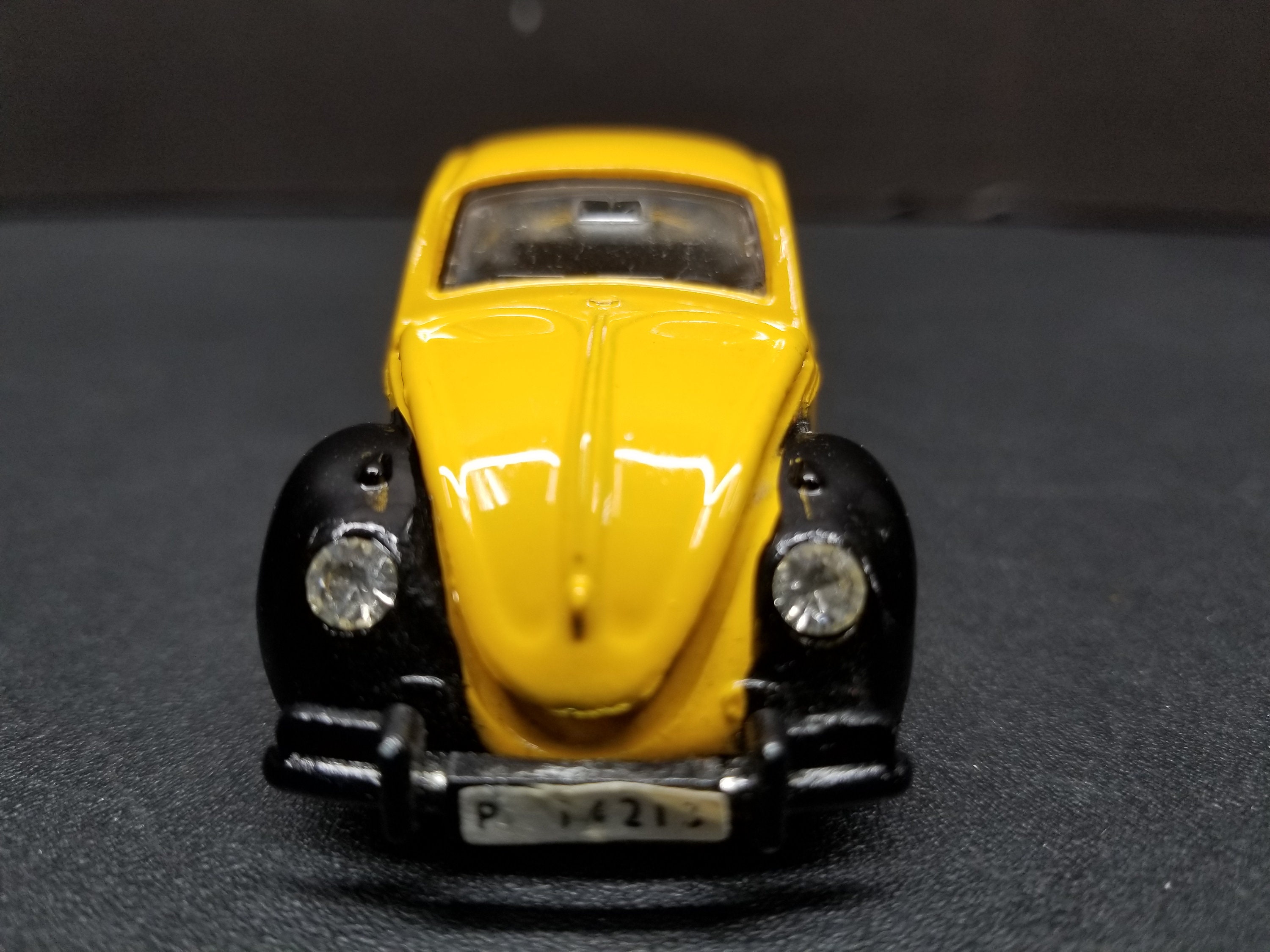 Toys from the Past: #821 DINKY TOYS – VOLKSWAGEN DE LUXE (1972)