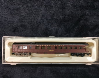 Vagón de pasajeros vintage Con-Cor N Scale Pennsylvania Surfside, caja incorrecta