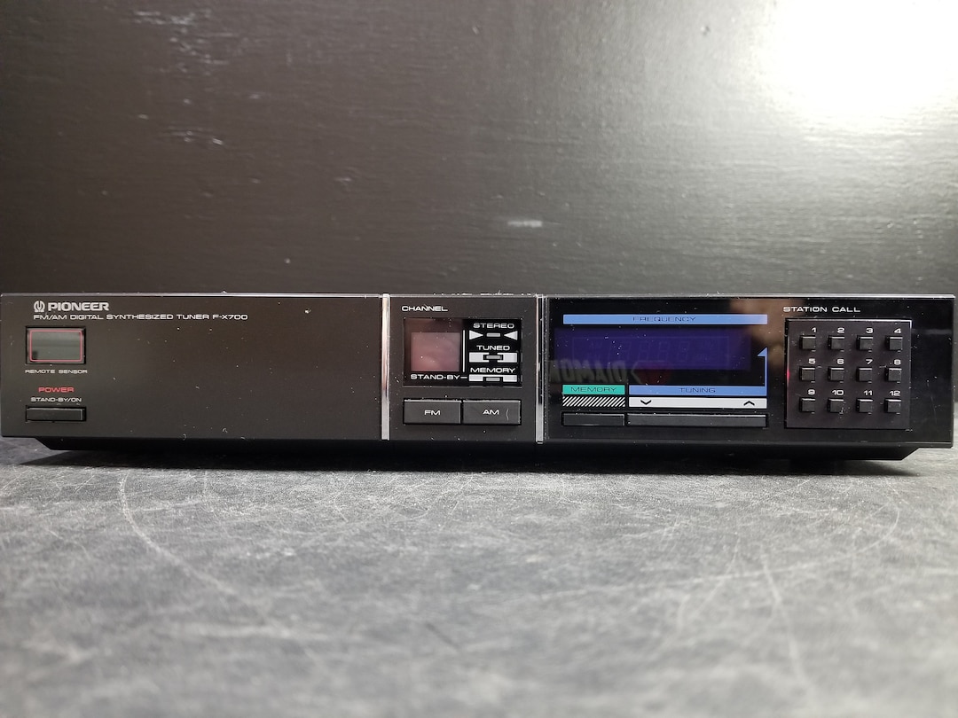 Vintage Pioneer FM/AM Digital Synthesized Tuner F-X700 Tested Working ...