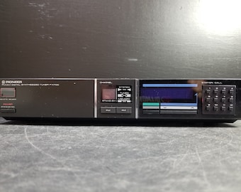 ビンテージ パイオニア FM/AM デジタルシンセサイザーチューナー F